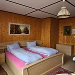 Alphenrose Hotell Saxeten